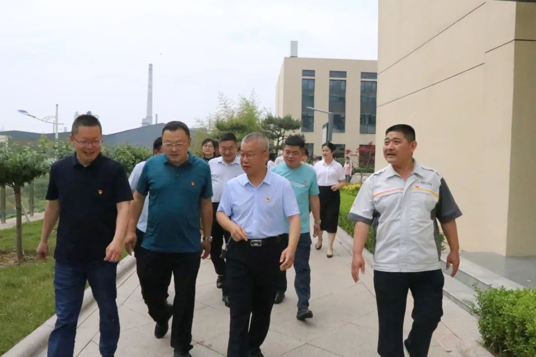 『故事同講悟思想 理論聯(lián)學(xué)促提升』恒能魯繪聯(lián)合黨支部會(huì)同聯(lián)盟單位開展“講故事、學(xué)理論”活動(dòng)
